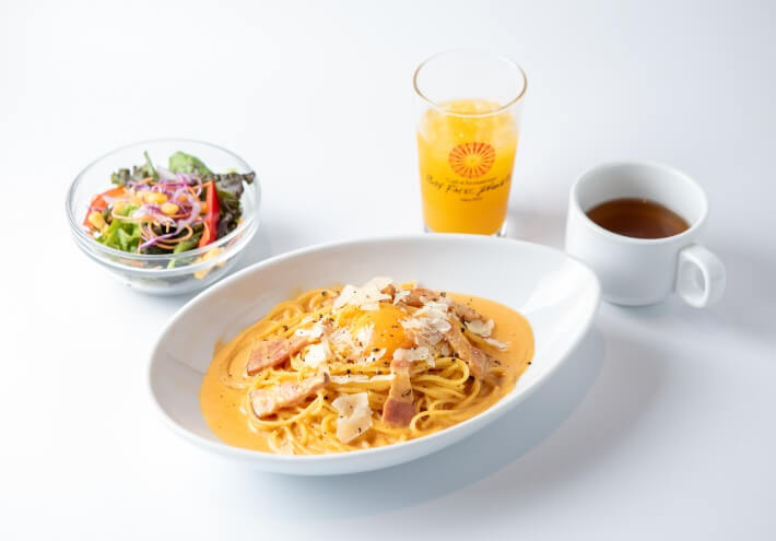 相撲レスラーパフェ