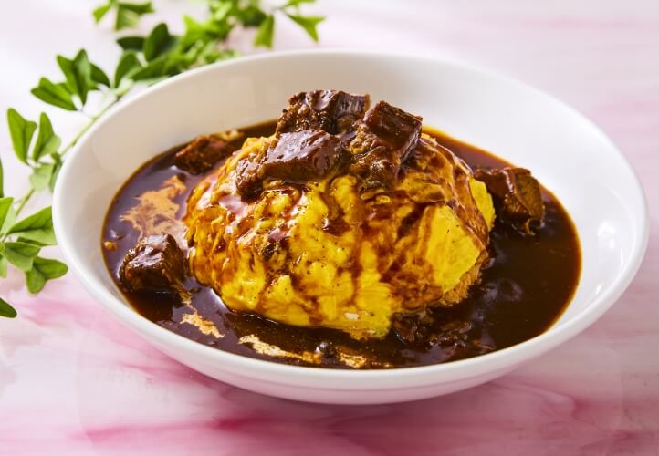 ごろっと牛肉オムライス