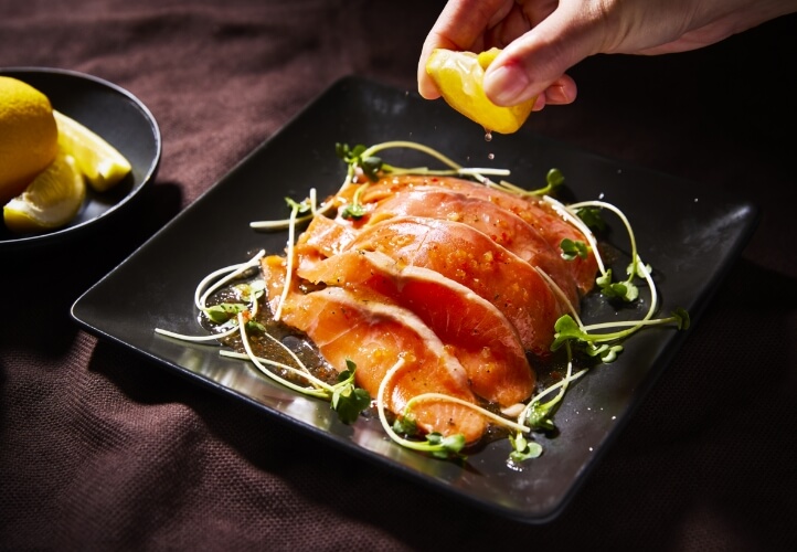 サーモンのカルパッチョ