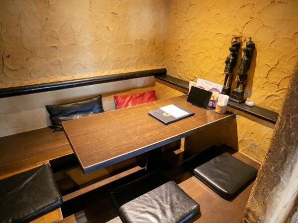 落ち着いた雰囲気が楽しめる個室席